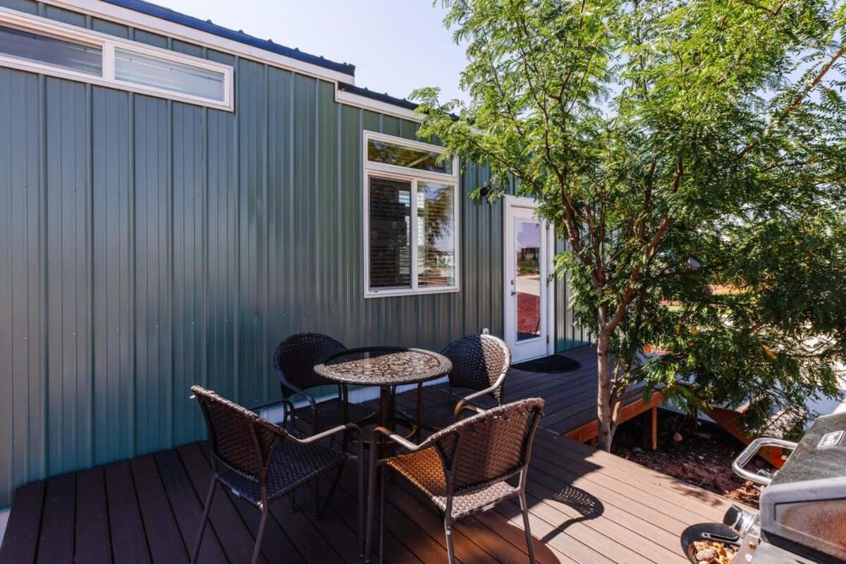Villa Harrington Tiny House Apple Valley Exterior foto