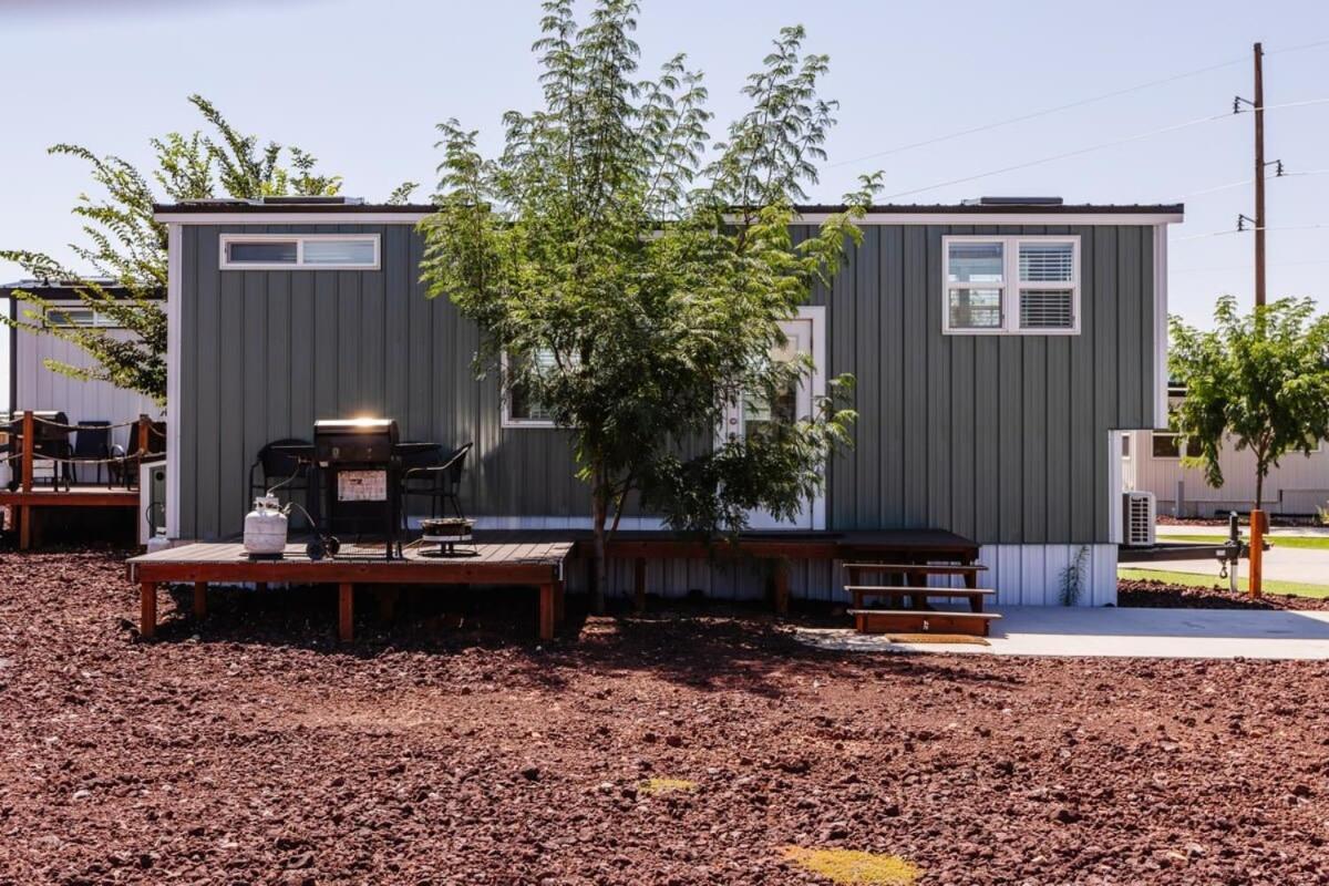 Villa Harrington Tiny House Apple Valley Exterior foto