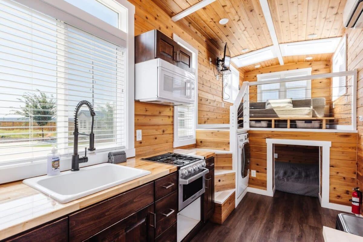 Villa Harrington Tiny House Apple Valley Exterior foto